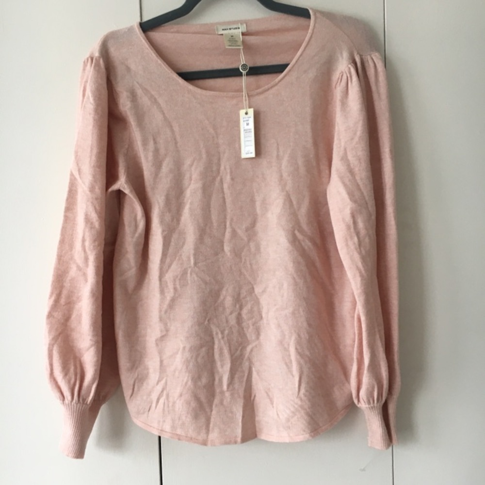 Max studio balloon sleeve sweater